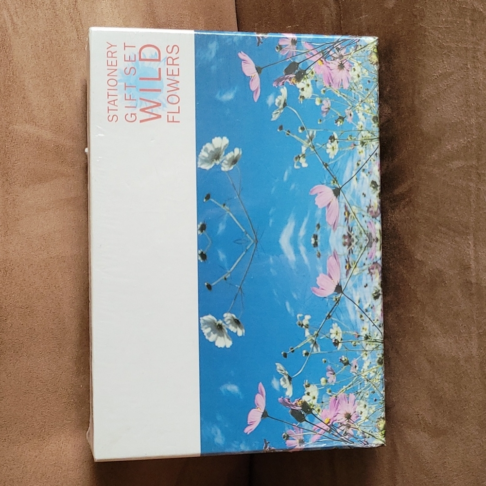Robert Frederick 2004 Wild Flowers Stationary Gift Set New in Box